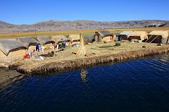 767-Lago Titicaca,isole galleggianti,13 luglio 2013